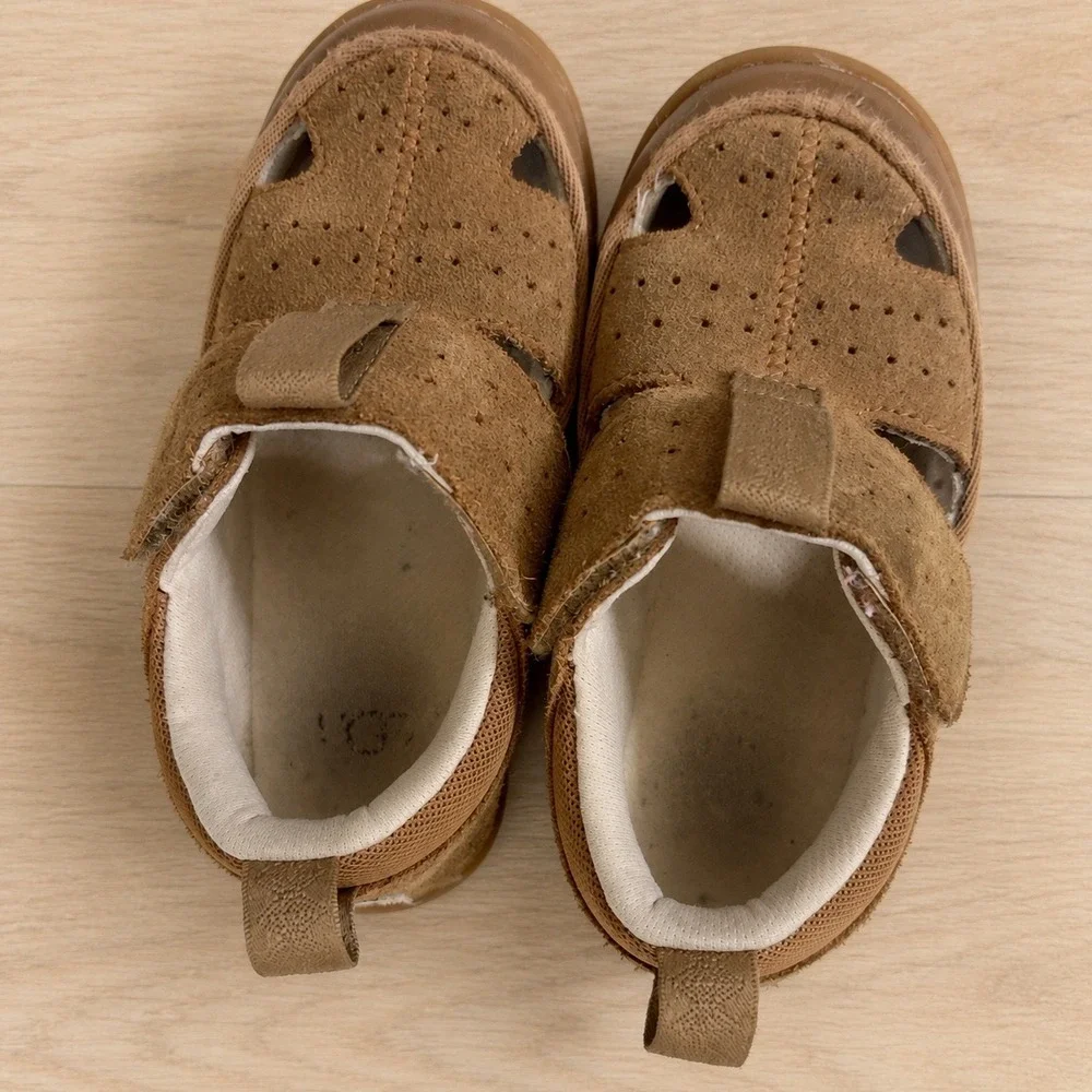 UGG kids sport